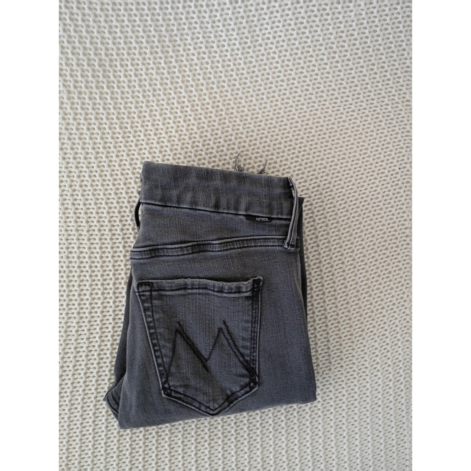 MOTHER Looker Ankle Fray Jeans Burning Out Lanterns Grey Distressed 25x26.5 $238